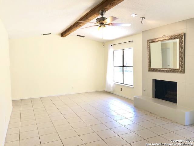 Image 6 of 24 For 2107 Crested Walk Dr