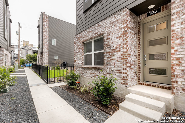 Details for 210 Poplar St W 108, San Antonio, TX 78212