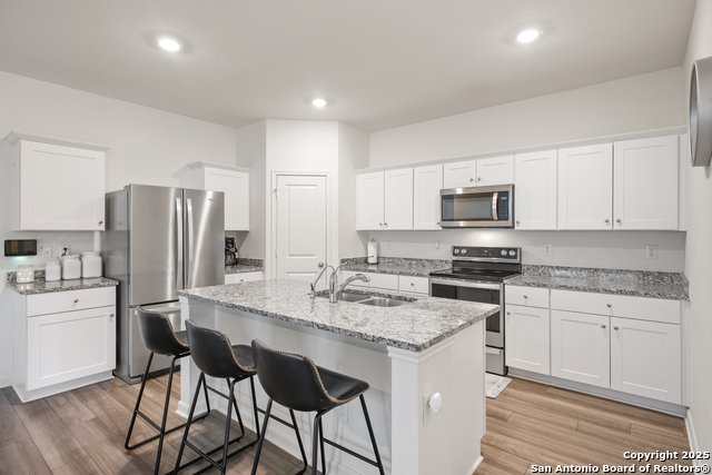 Listing photo id 9 for 12855 Cygnus
