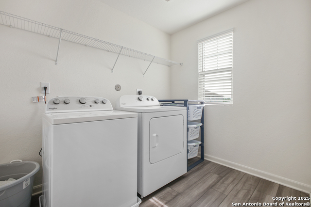 Listing photo id 23 for 12855 Cygnus