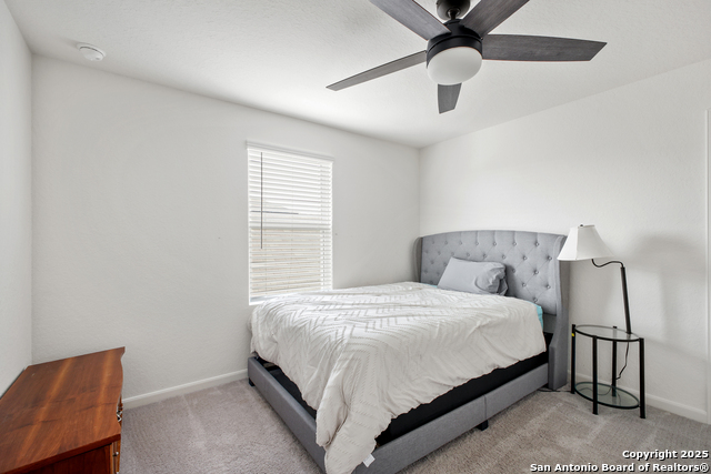 Listing photo id 24 for 12855 Cygnus