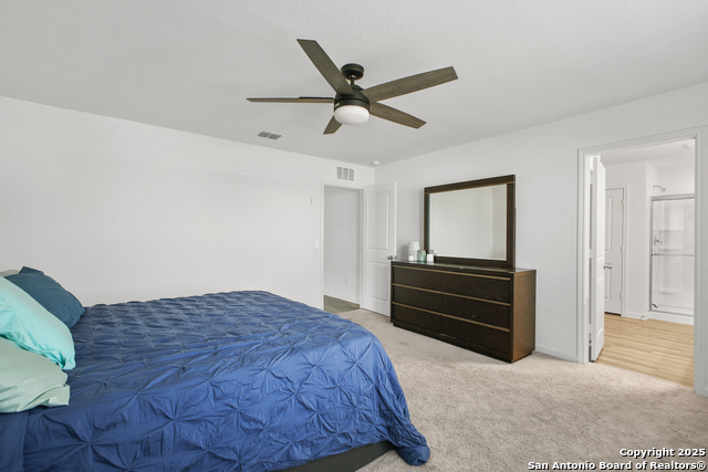 Listing photo id 27 for 12855 Cygnus
