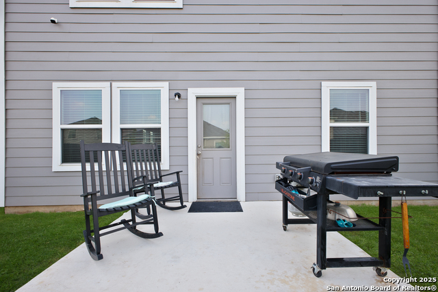 Listing photo id 30 for 12855 Cygnus