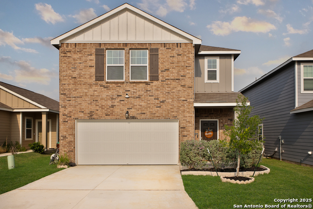 Listing photo id 2 for 12855 Cygnus
