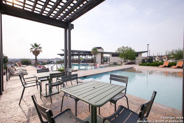 Listing photo id 49 for 12855 Cygnus