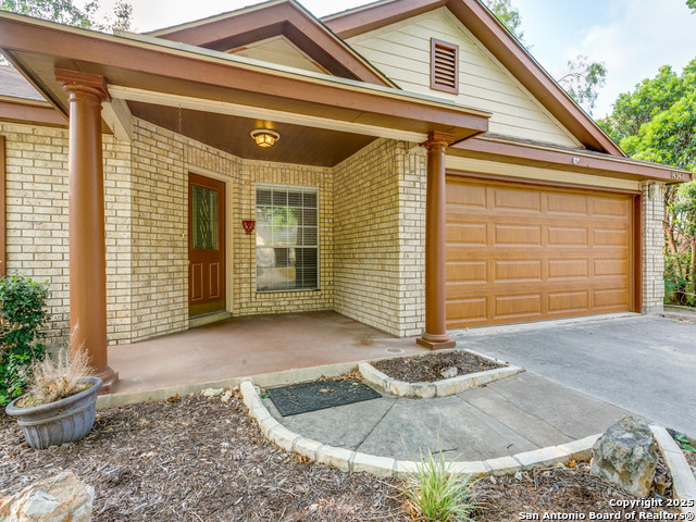 Image 2 of 32 For 14342 Markham Ln