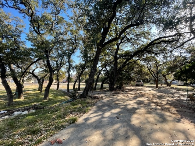 Image 26 of 29 For 1071 Diamondhead Dr