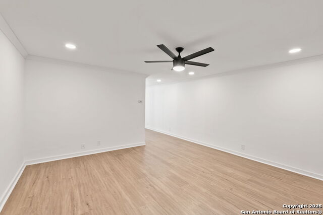 Image 13 of 44 For 2718 Old Field Dr  101