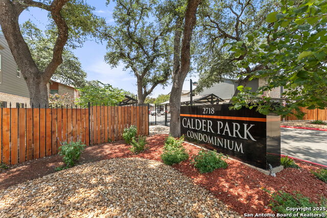 Image 42 of 44 For 2718 Old Field Dr  101