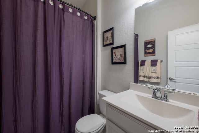 Image 17 of 23 For 2415 Olive Way