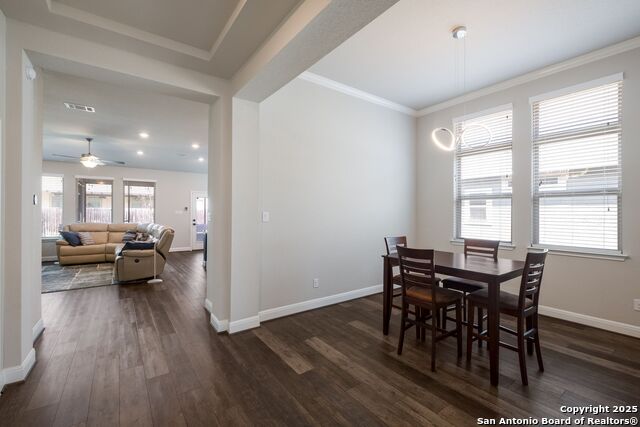 Image 3 of 23 For 2415 Olive Way