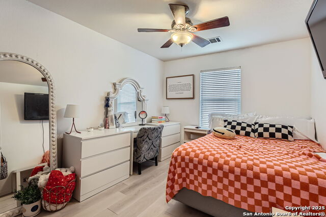Image 10 of 11 For 2642 Grayson Way