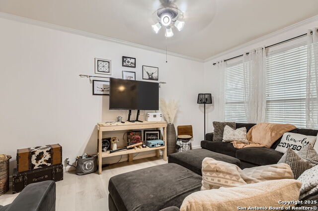 Image 2 of 11 For 2642 Grayson Way