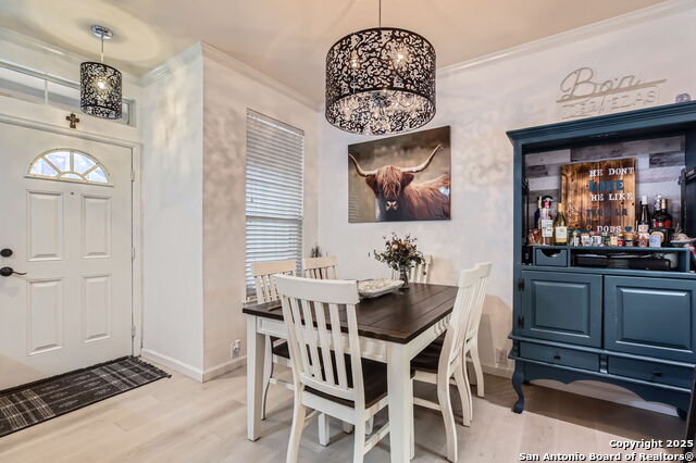 Image 3 of 11 For 2642 Grayson Way
