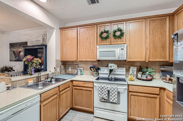 Image 4 of 11 For 2642 Grayson Way
