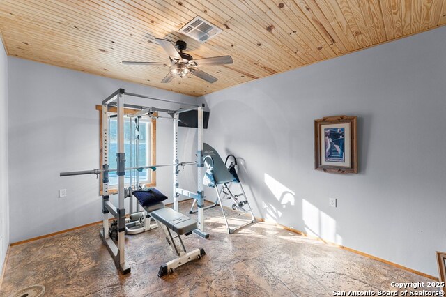 Listing photo id 18 for 231 Doris Dr