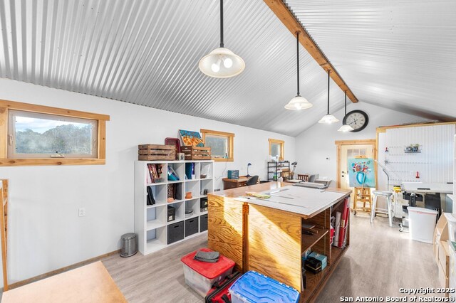 Listing photo id 24 for 231 Doris Dr