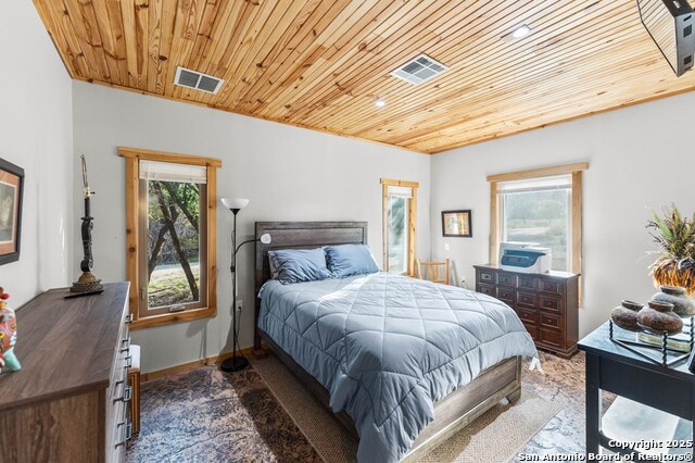 Listing photo id 27 for 231 Doris Dr