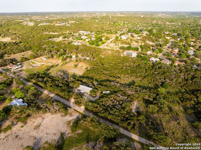 Listing photo id 42 for 231 Doris Dr
