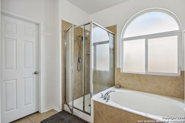 Image 18 of 40 For 13508 Ashmont