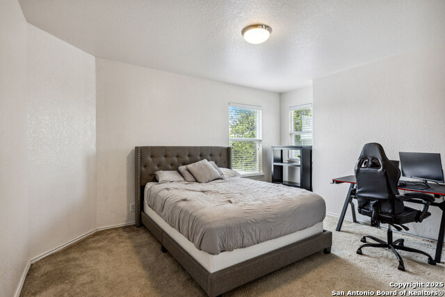 Image 22 of 40 For 13508 Ashmont