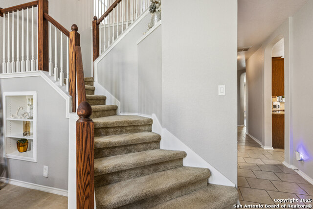 Image 6 of 40 For 13508 Ashmont