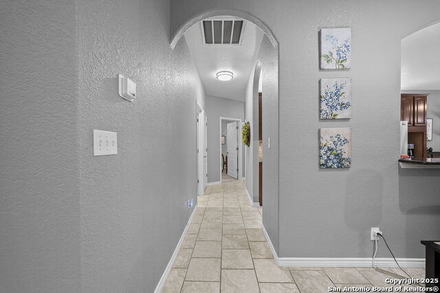 Listing photo id 2 for 721 Gallagher