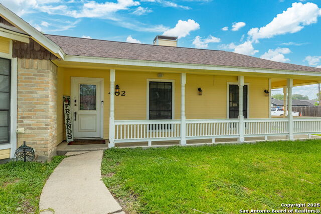 Image 32 of 35 For 402 Teakwood