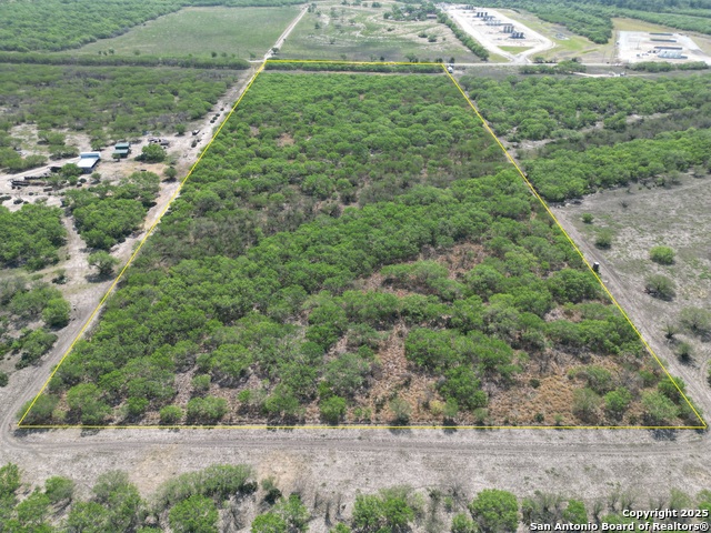 Details for 197 County Road 422, Three Rivers, TX 78071