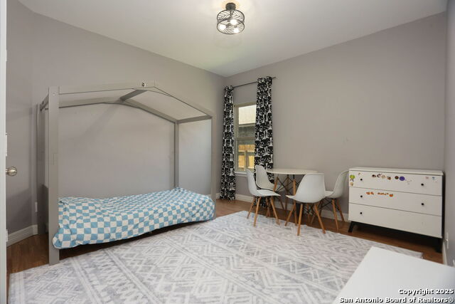 Listing photo id 16 for 8955 Highland Dawn
