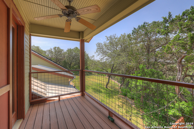 Image 23 of 47 For 860 Bluff Ridge