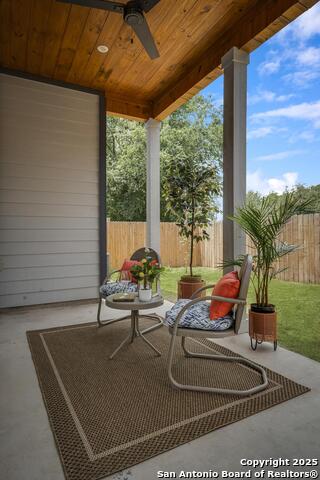 Image 24 of 35 For 1611 Gevers #102 S