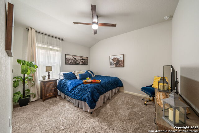 Image 27 of 40 For 948 Black Horse Way