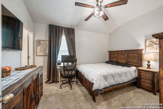 Image 28 of 40 For 948 Black Horse Way