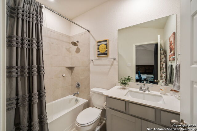 Image 29 of 40 For 948 Black Horse Way