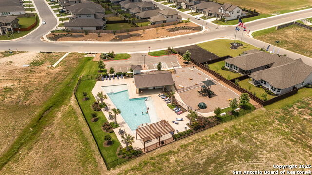 Image 36 of 40 For 948 Black Horse Way