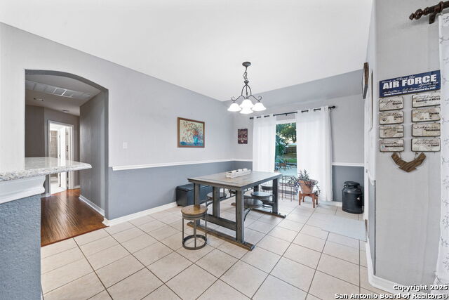 Listing photo id 19 for 3511 Cheyenne Star