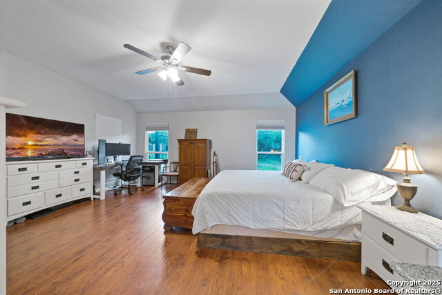 Listing photo id 23 for 3511 Cheyenne Star