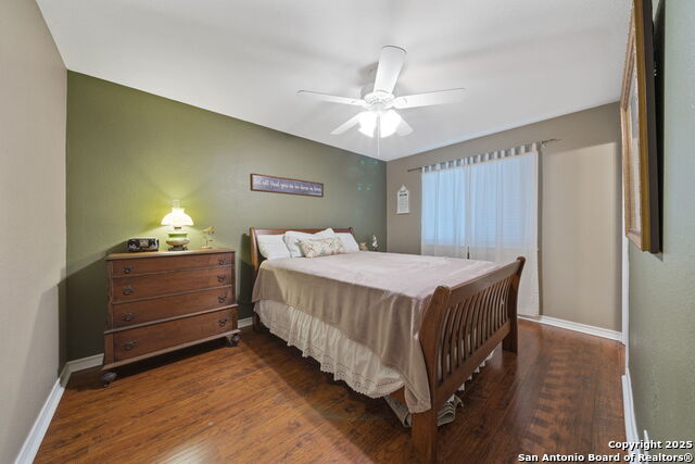 Listing photo id 28 for 3511 Cheyenne Star