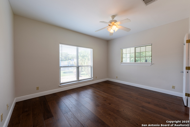 Listing photo id 44 for 8718 Paseo Oaks