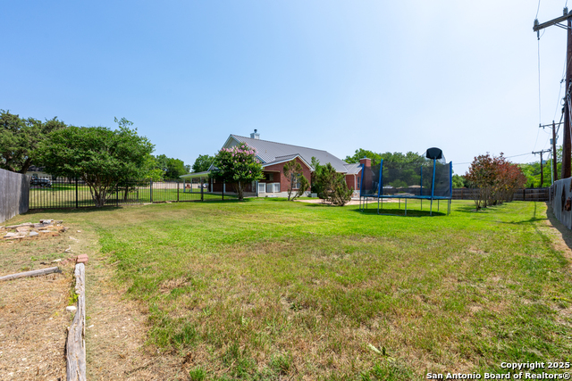 Listing photo id 58 for 8718 Paseo Oaks