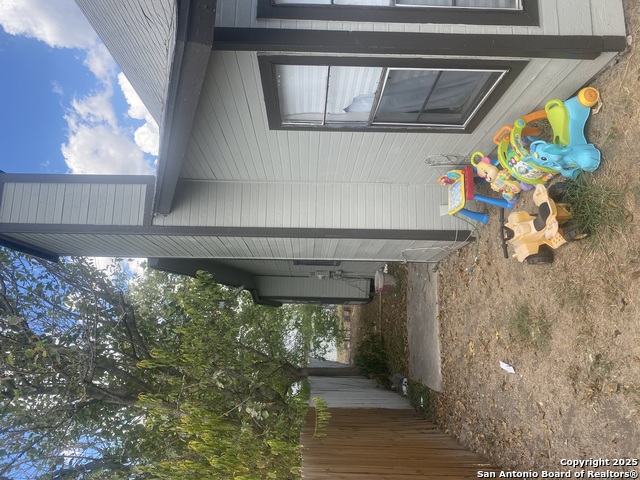 Image 8 of 9 For 9615 Vale  