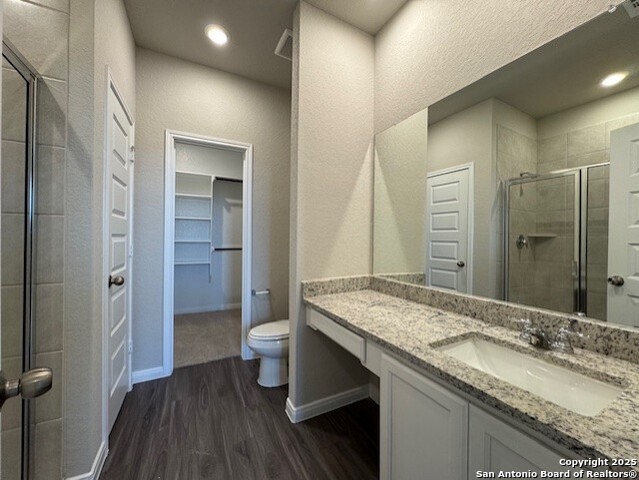 Image 6 of 26 For 8818 Black Oak Drive