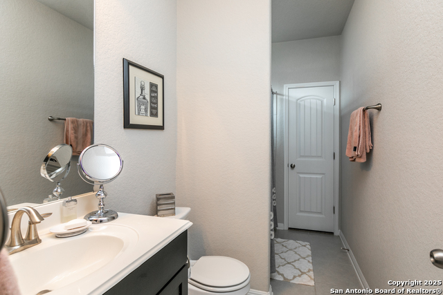 Image 18 of 22 For 25514 Vista Bella