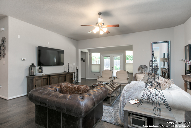 Image 7 of 22 For 25514 Vista Bella