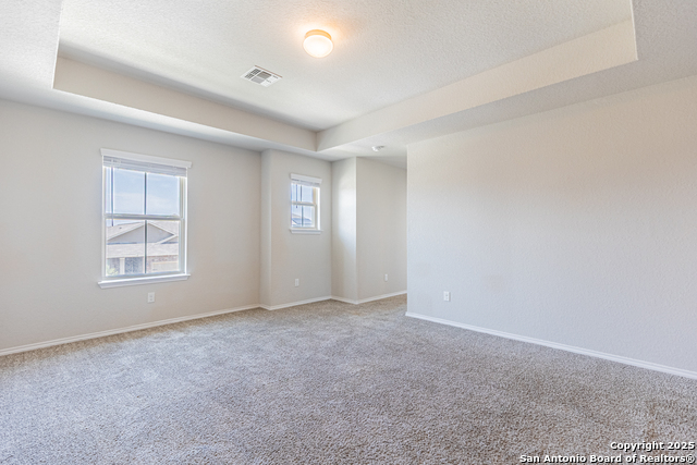 Listing photo id 15 for 5930 Ivans Farm