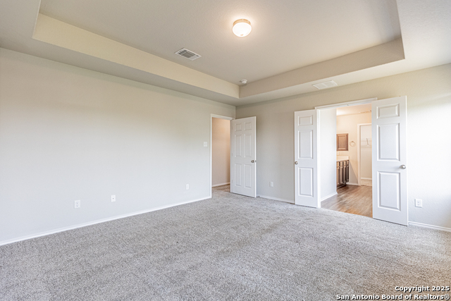 Listing photo id 26 for 5930 Ivans Farm