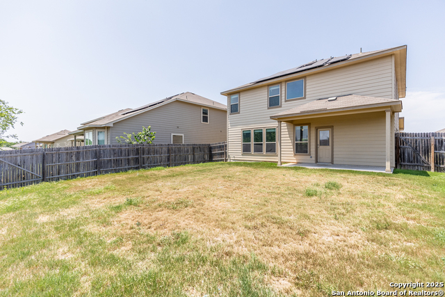 Listing photo id 33 for 5930 Ivans Farm