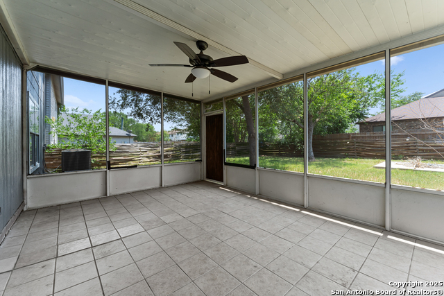 Image 20 of 23 For 8134 Cheryl Meadow