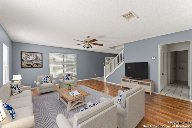 Image 3 of 23 For 8134 Cheryl Meadow
